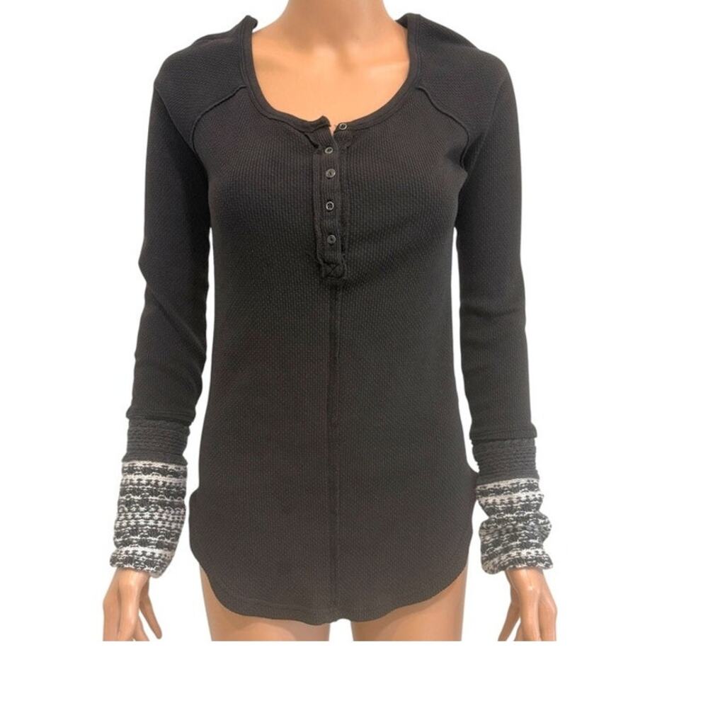 Free People medium Ski Lodge Henley thermal top TLS1 3280